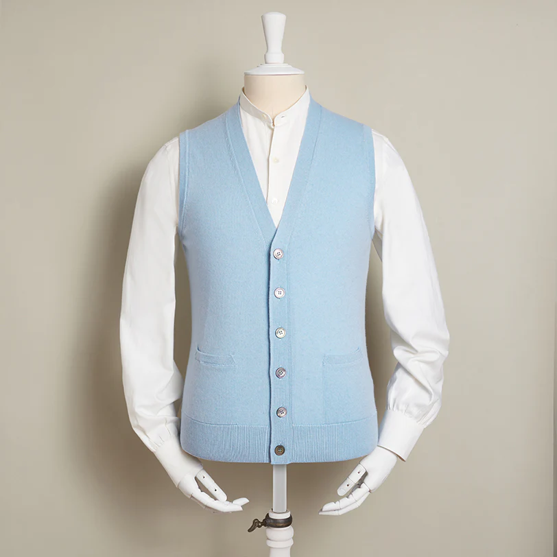 12-Gauge Cashmere Blend Waistcoat With Pockets In Sky