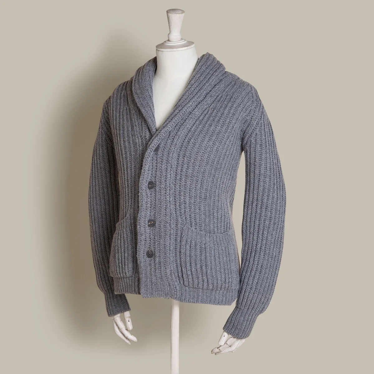 Ribbed 12 Ply Cashmere Cardigan In Grey - Image 2