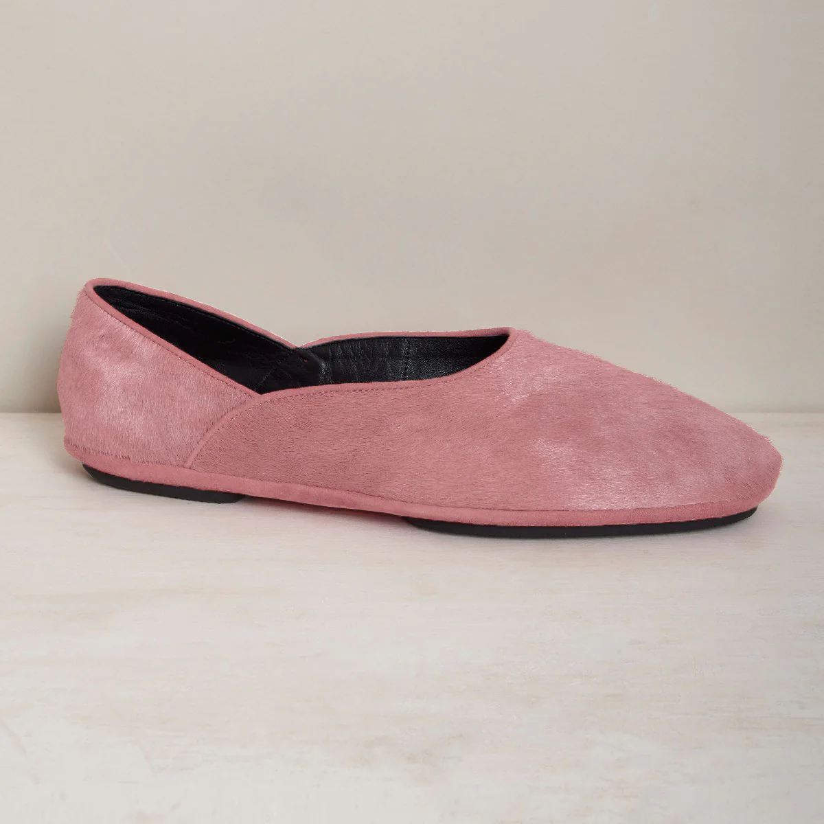George Cortina For Anderson & Sheppard Plain Pony Hair Slippers In Light Pink - Image 4
