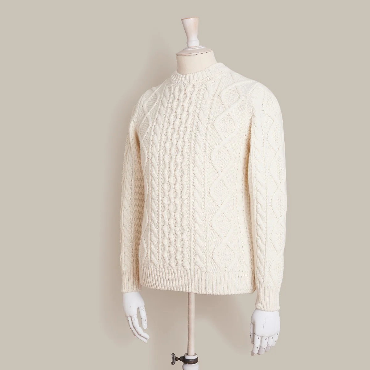 Aran Knit Cashmere Blend Crew Neck Sweater In Cream - Image 2