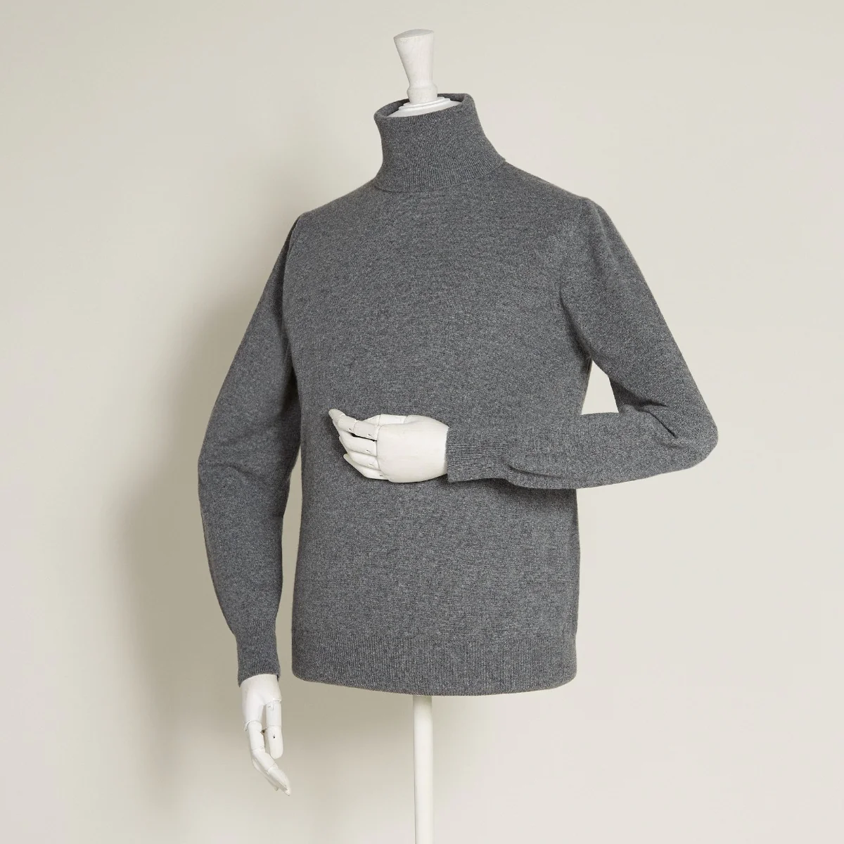 Cashmere Roll Neck Sweater In Grey - Image 2