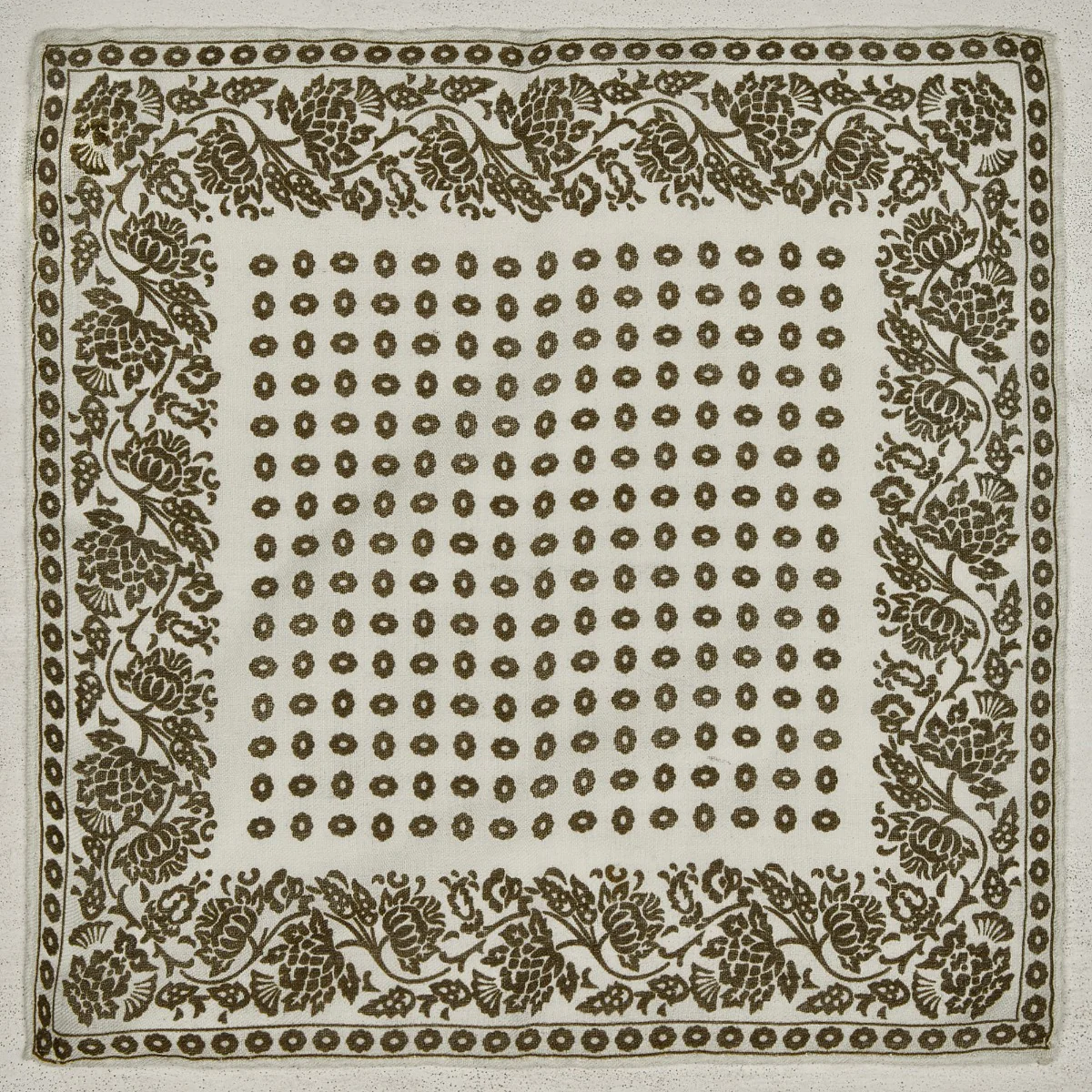 Cashmere and Silk Provence Geometric Pocket Square In Khaki