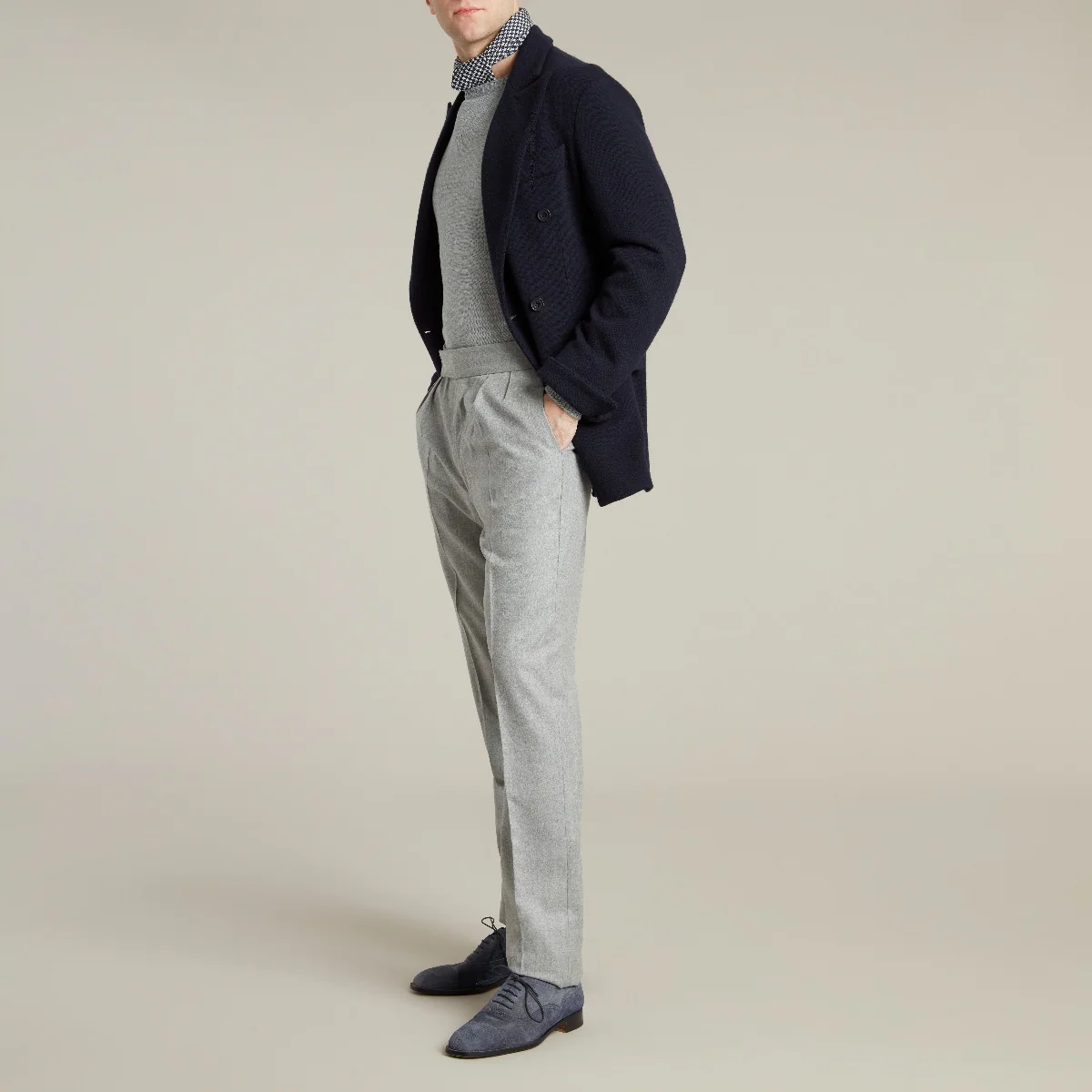 Double Breasted Cashmere Blend Unstructured Knitted Blazer in Navy - Image 6