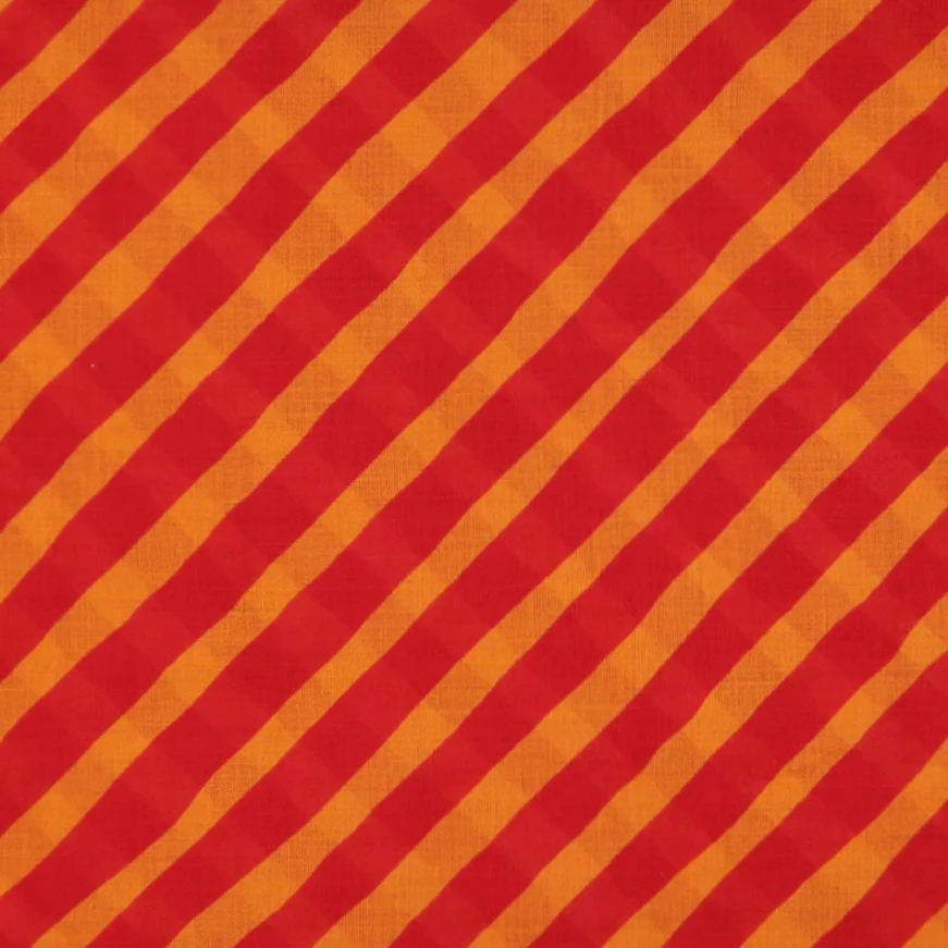 Diagonal Print Small Cotton Scarf in Red - Image 3