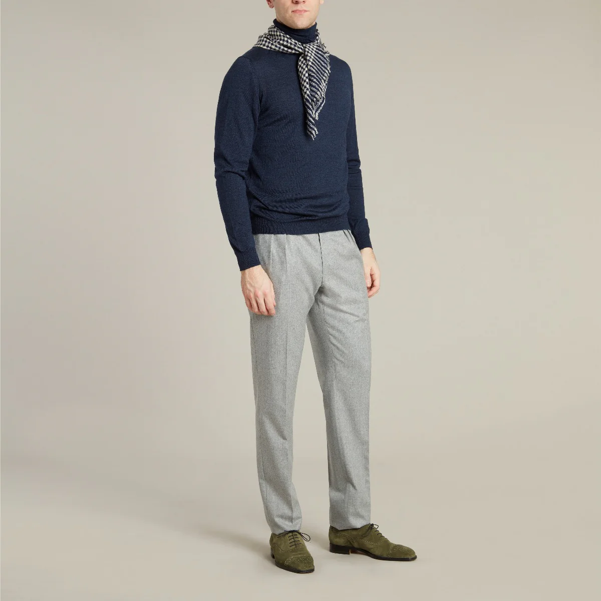 Cashmere Neckerchief With Gingham Print In Navy And Ecru - Image 3