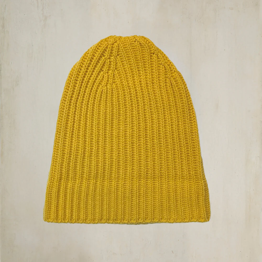 Soft Lambswool Heavy Knit Hat In Yellow
