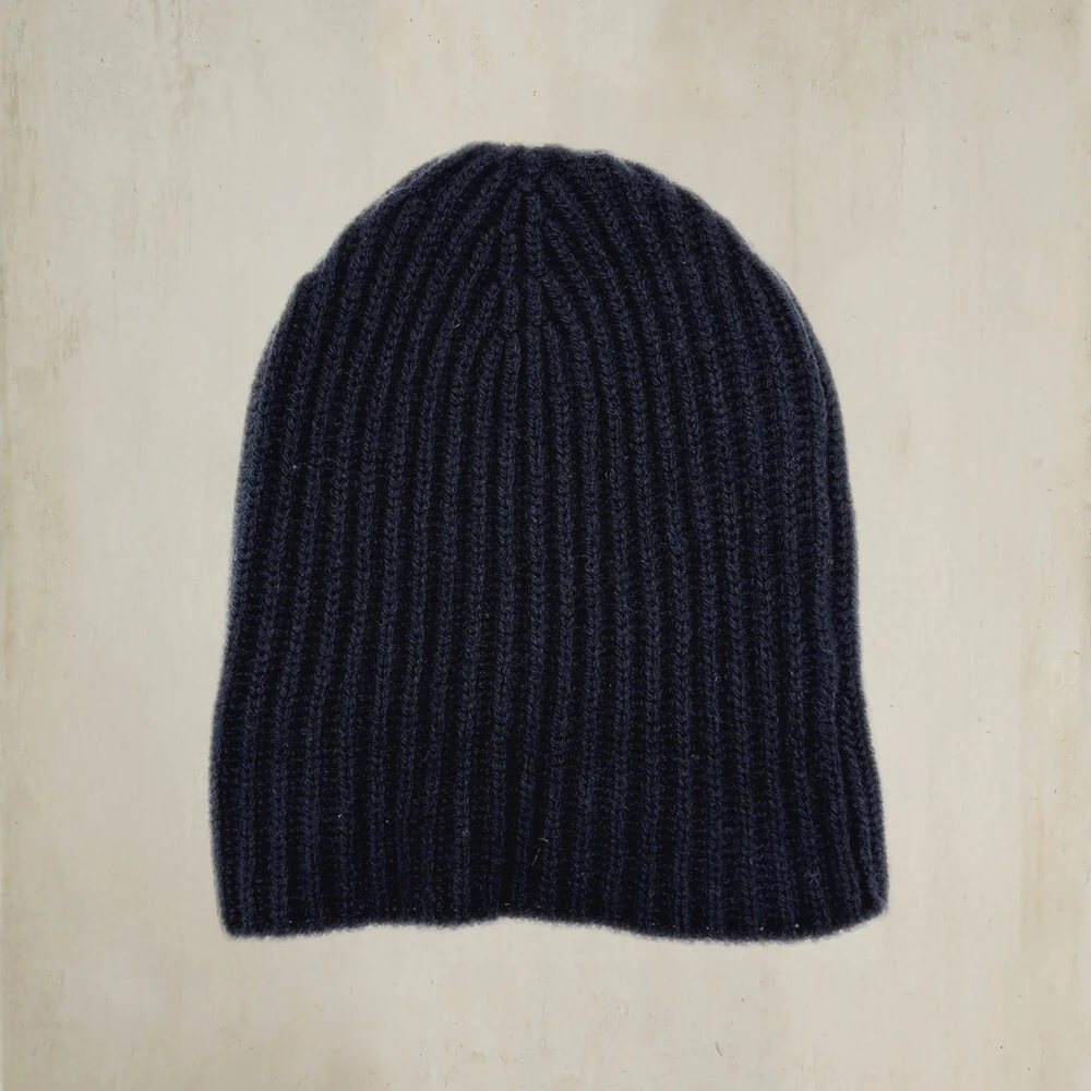 Soft Lambswool Heavy Knit Hat In Navy