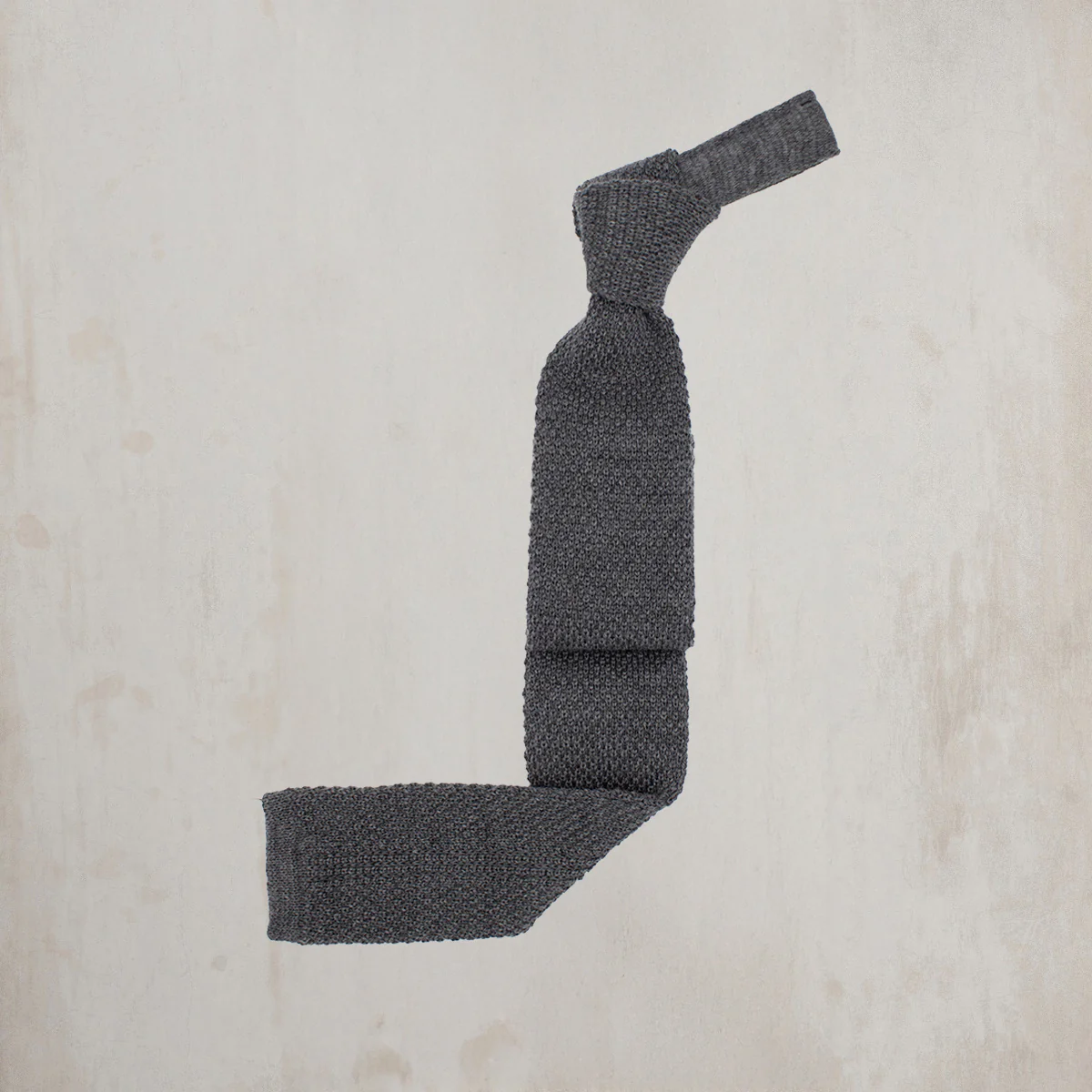 Knitted Woollen Tie in Dark Grey - Image 2