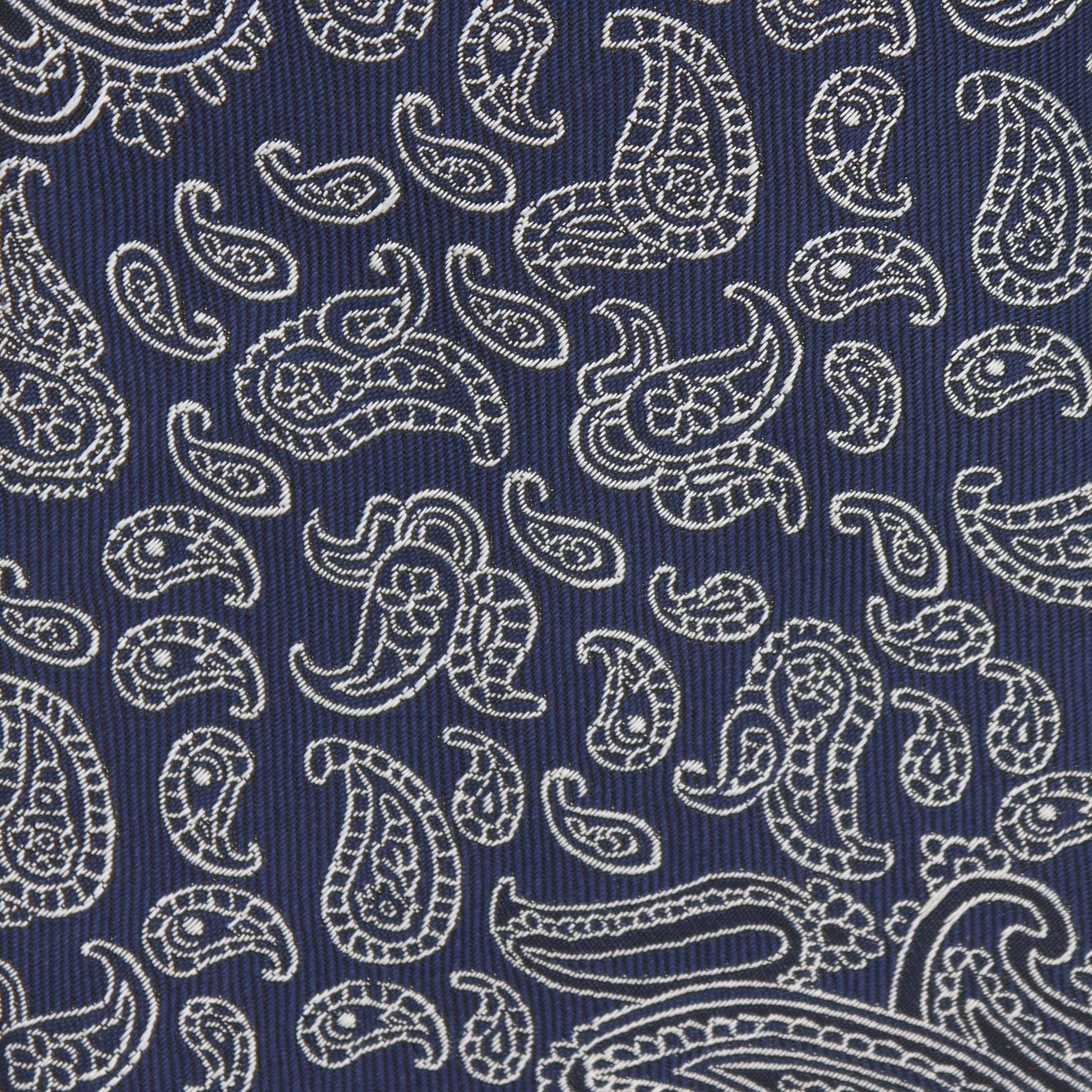 Large Paisley Tie in Navy & Silver - Image 2