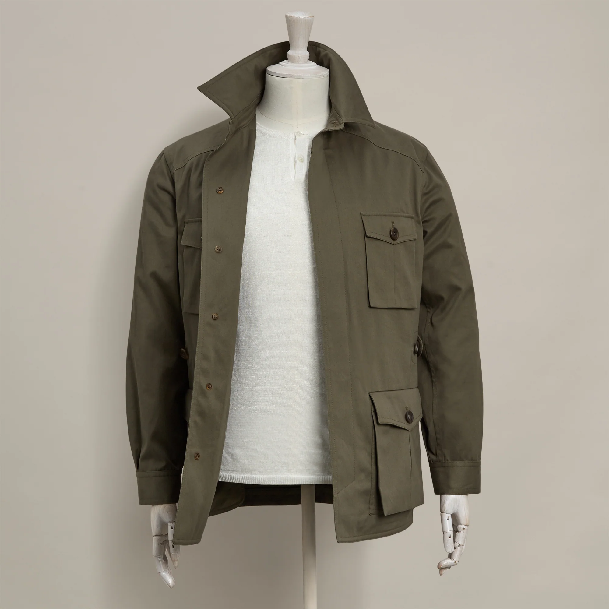 Six Pocket Lightweight Cotton Travel Jacket In Lovat - Image 4