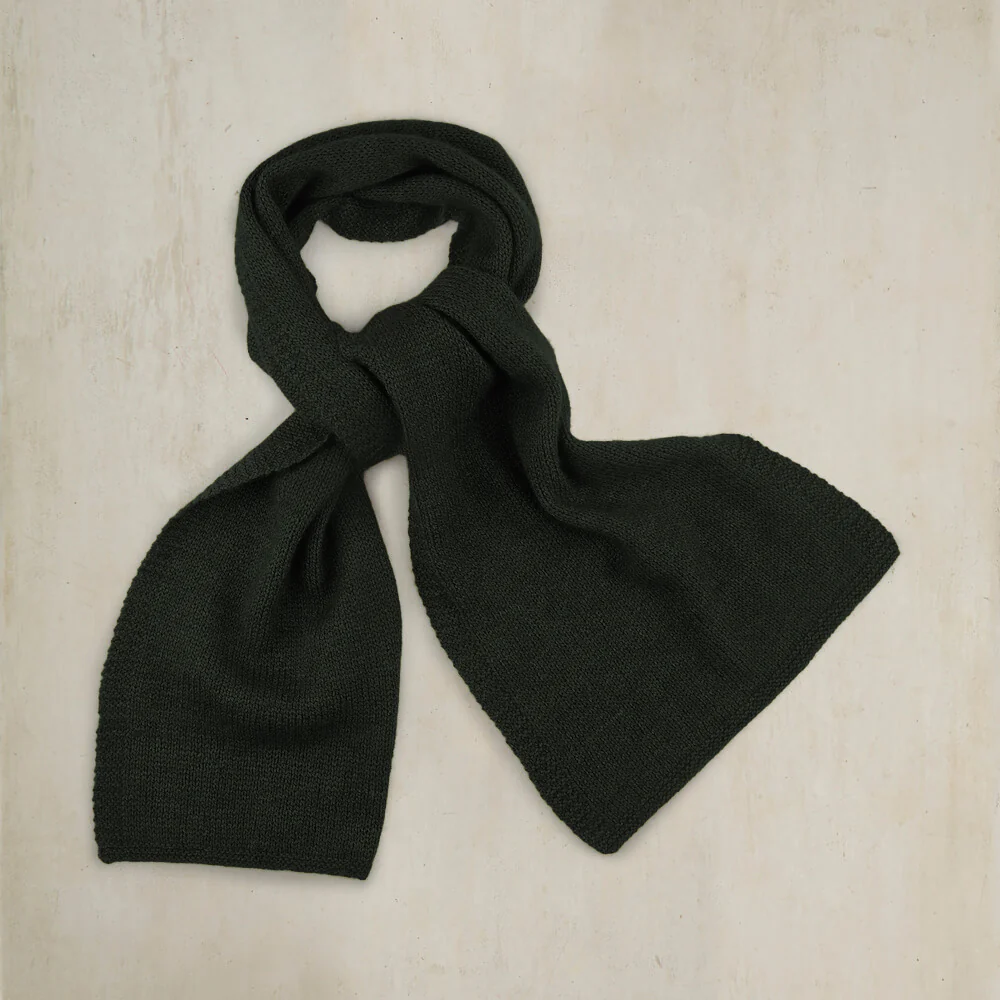 Muskox Knitted Scarf in Dark Green