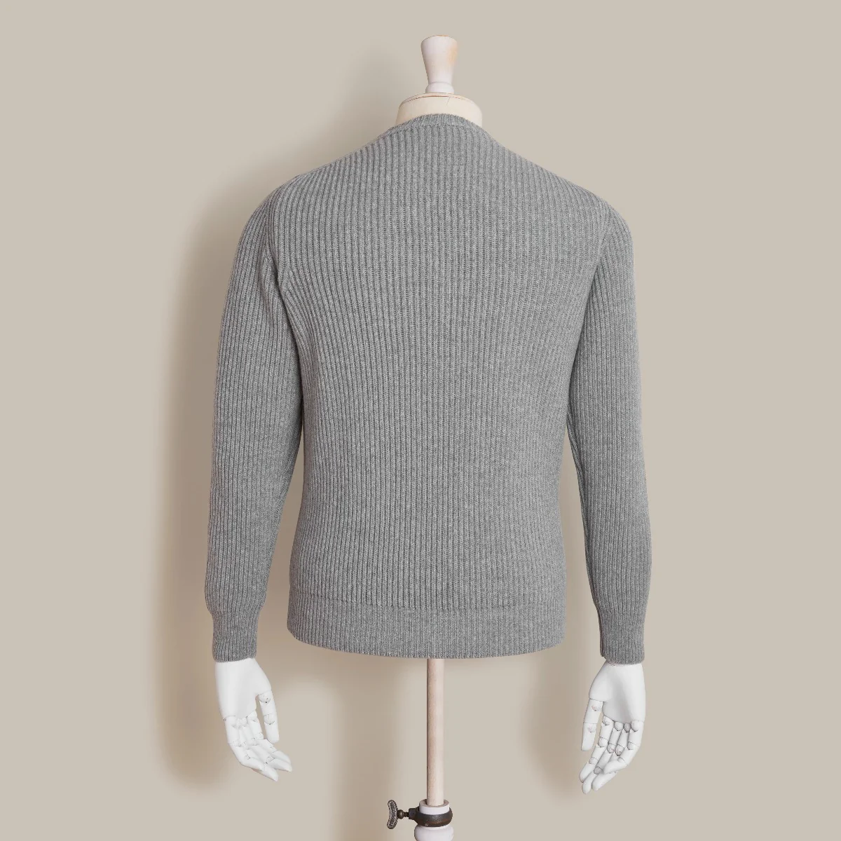 Ribbed Cashmere Blend Sweater In Grey - Image 3