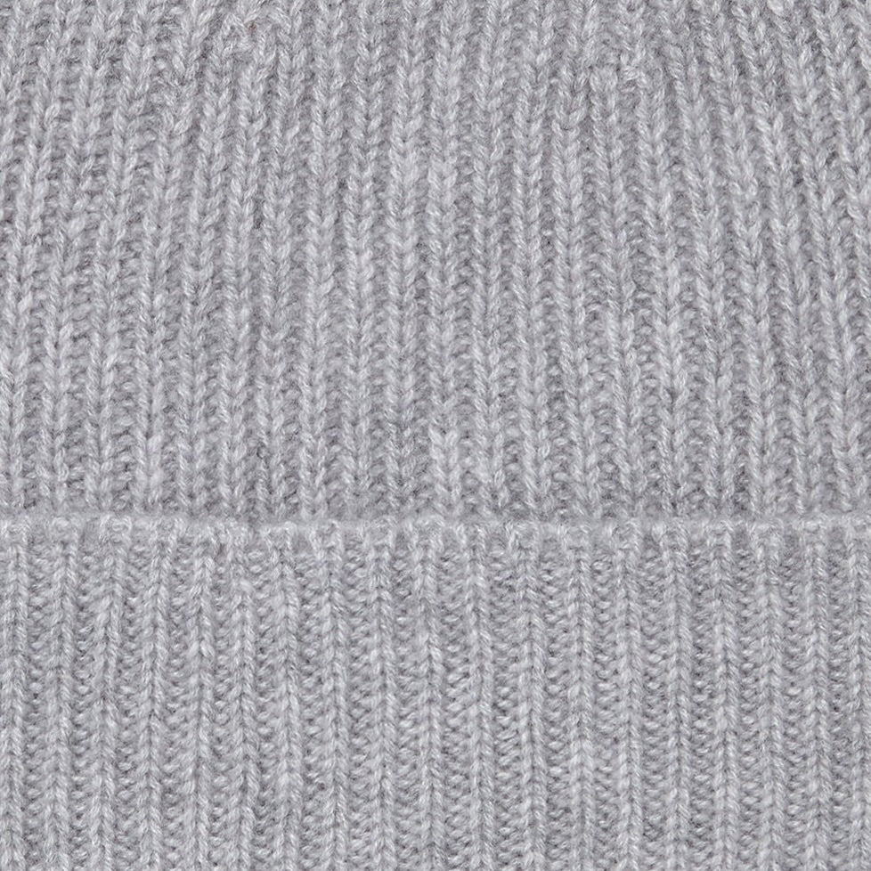 Ribbed Knit Cashmere Hat In Light Grey - Image 2