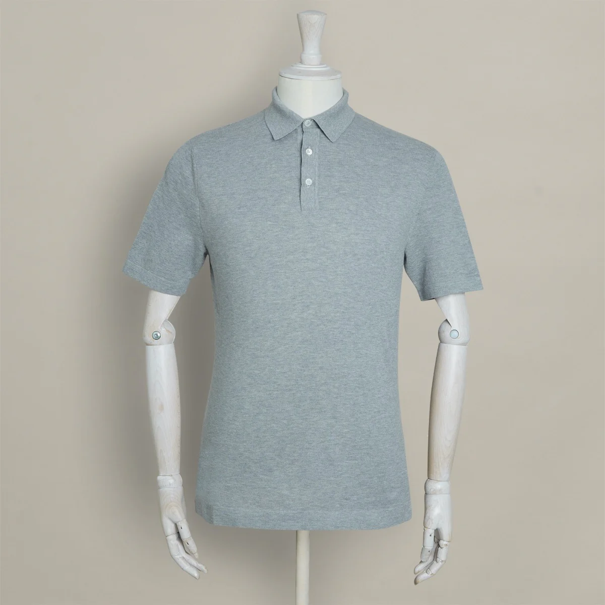 Short Sleeve Knitted Polo Shirt In Light Grey