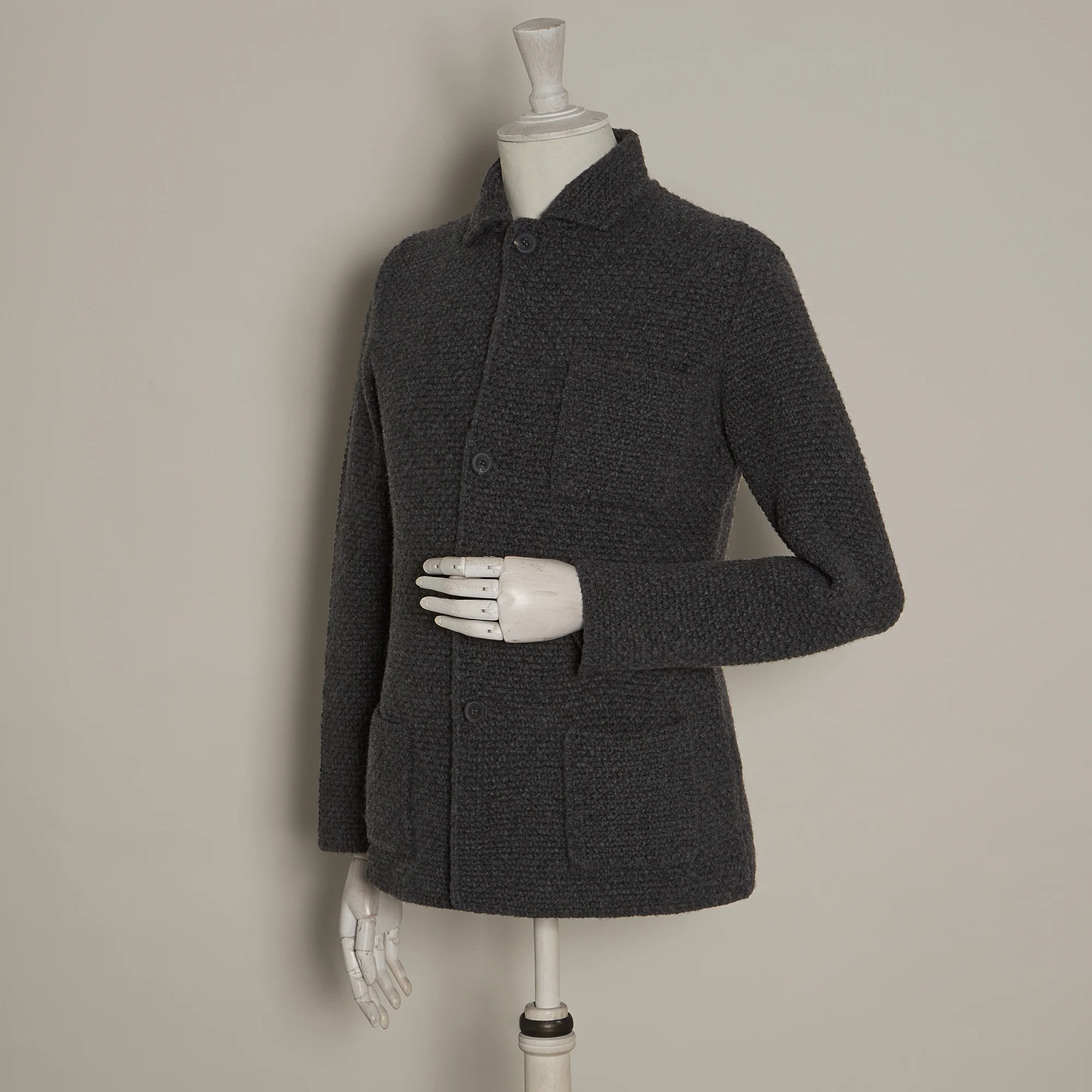 Single Breasted Cashmere and Merino Knitted Jacket In Charcoal - Image 3