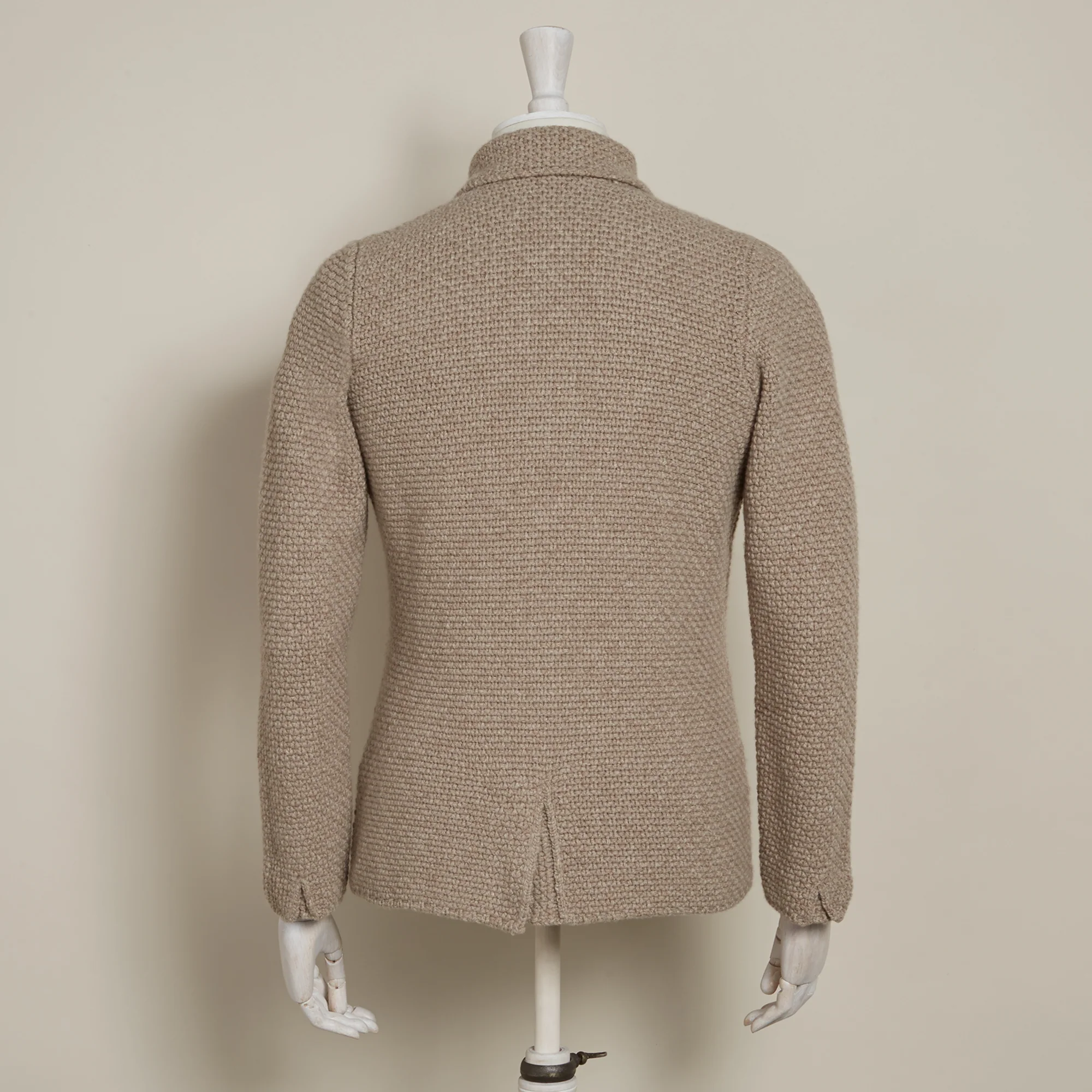 Single Breasted Cashmere and Merino Knitted Jacket In Dark Natural - Image 3