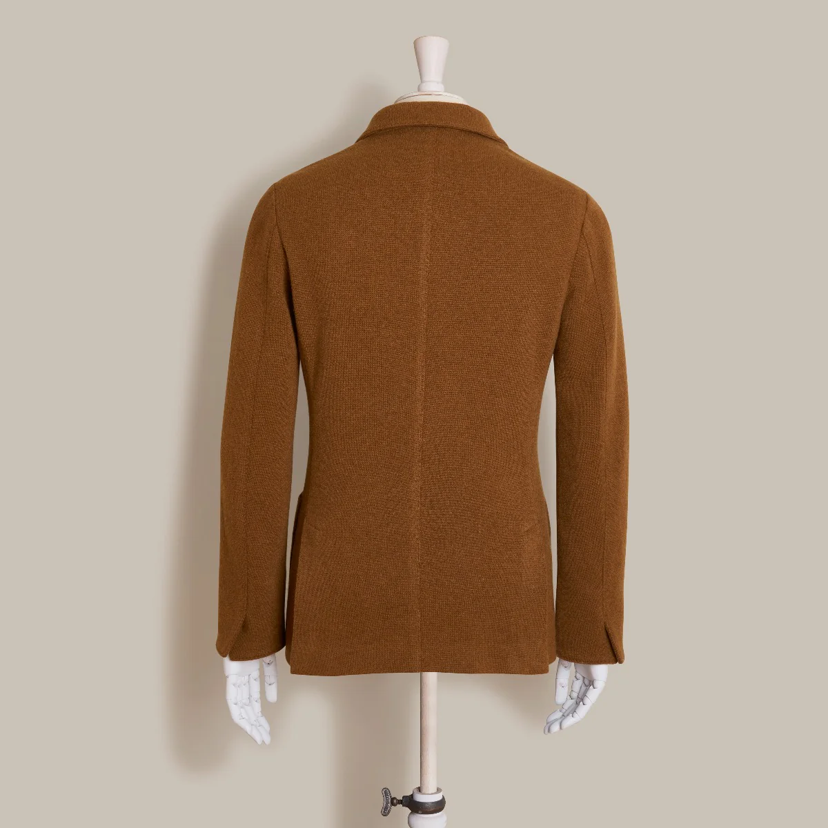 Single Breasted Cashmere Blend Unstructured Knitted Blazer in Tobacco - Image 5