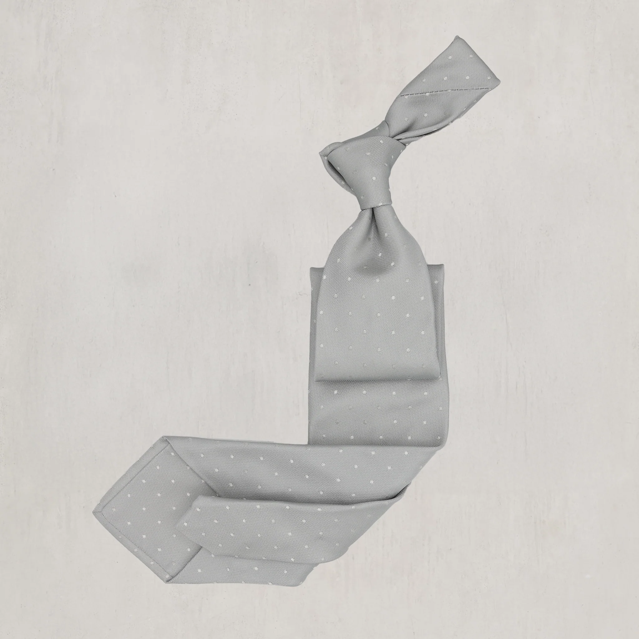 Spotted Silk Woven Tie in Silver - Image 2