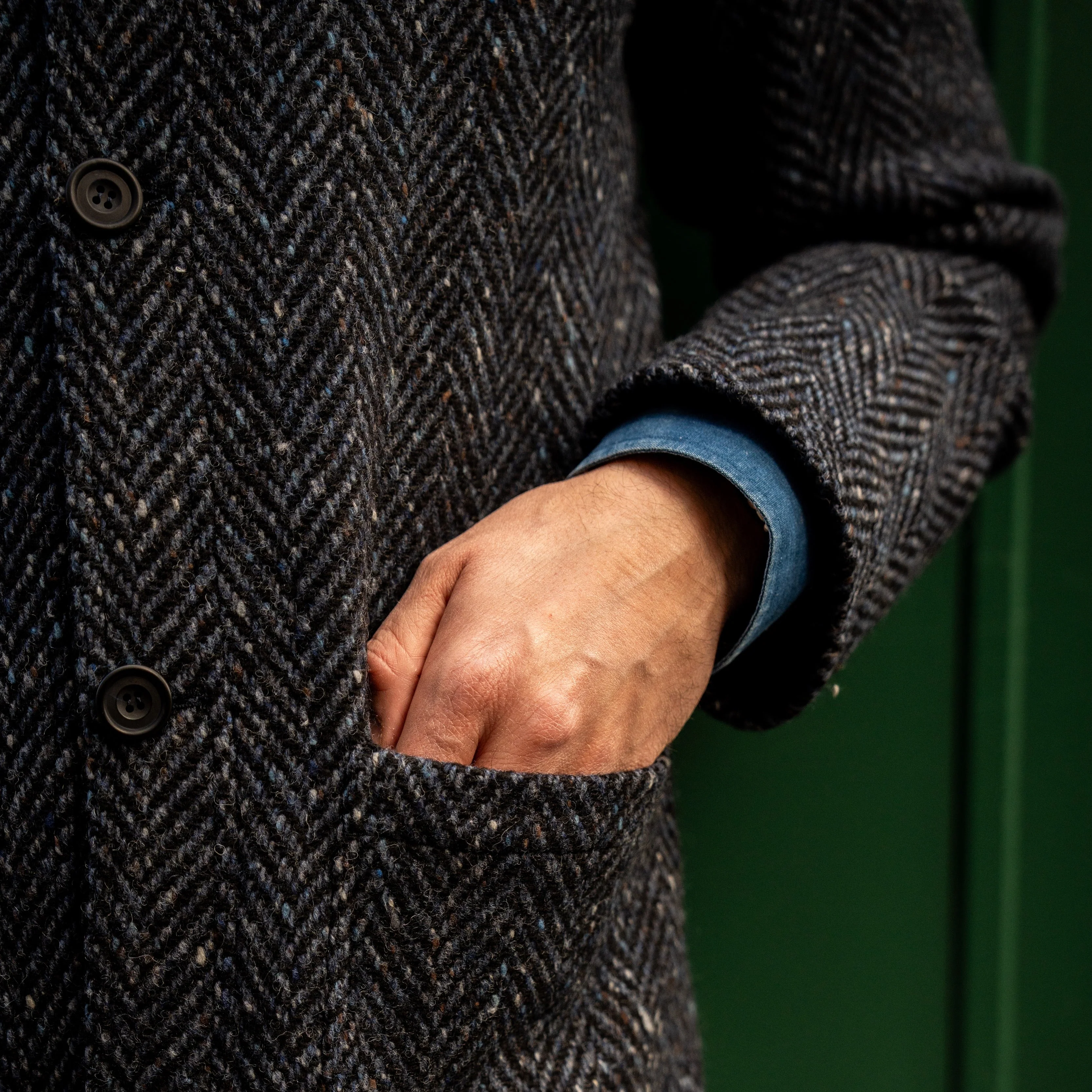 Artisan Woven Herringbone Jacket in Dark Blue - Image 5