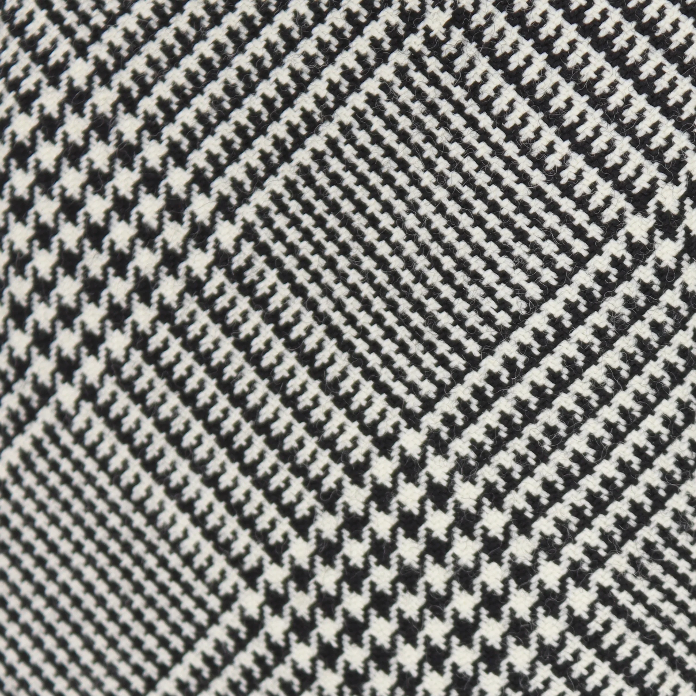 Woollen Prince of Wales Tie in Black and White - Image 3